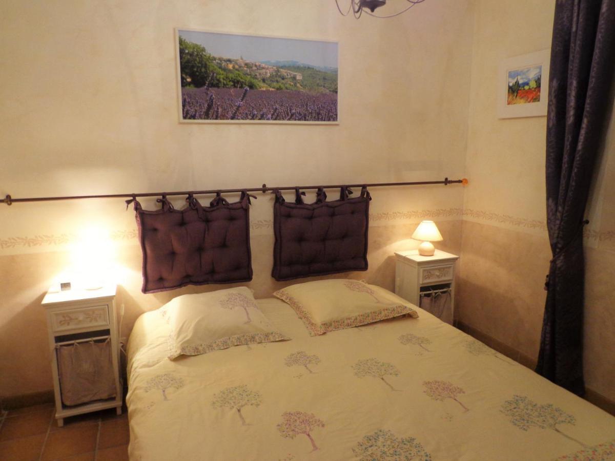 ピオラン Santolines En Provence Bed & Breakfast エクステリア 写真