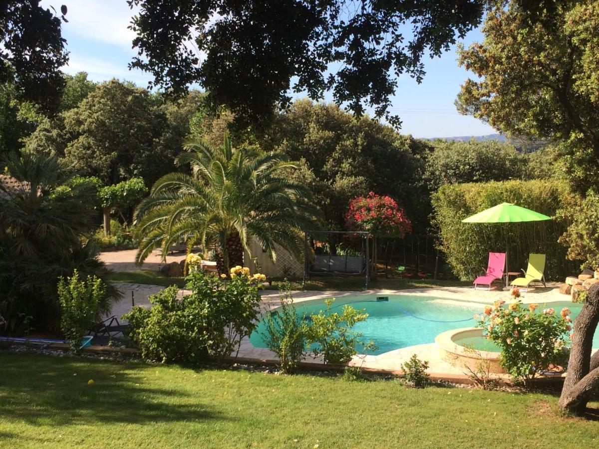 ピオラン Santolines En Provence Bed & Breakfast エクステリア 写真